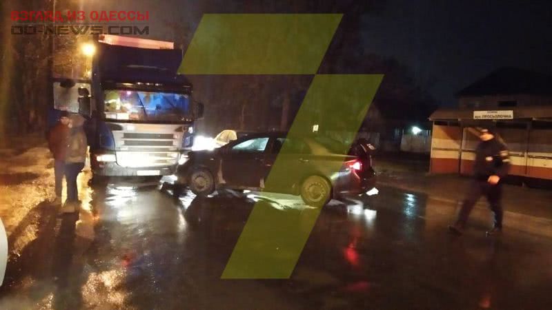 В Одессе во время гонок пострадал водитель