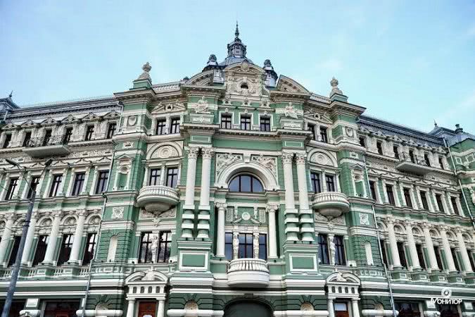 Одесских чиновников подозревают в присвоении бюджетных денег при ремонте дома Руссова