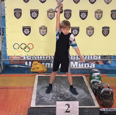Арцизские спортсмены приняли участие в Чемпионате Одесской области по гиревому спорту (фото)