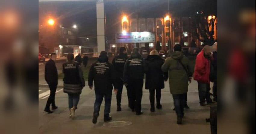 Вербовала украинок для кипрских борделей: в Одессе перекрыли канал международной торговли людьми