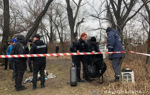 В Киеве рыбаки выловили из Днепра голову в пакете