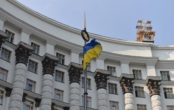 В парламенте предлагают разрешить с 14 лет менять пол без согласия родителей