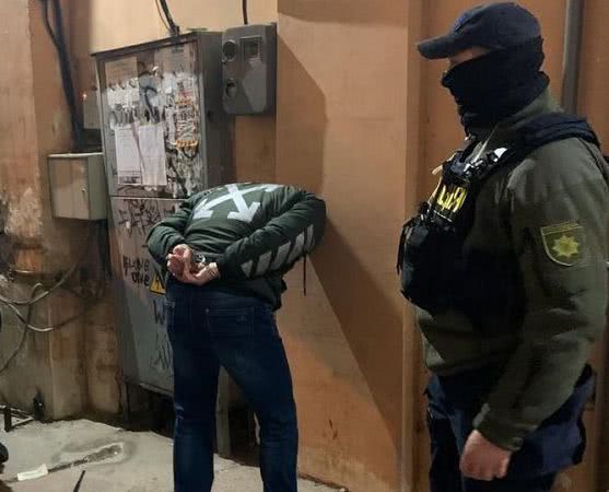 Полиция задержала группу разбойников, у которых наводчицами были «ночные бабочки» (фото)