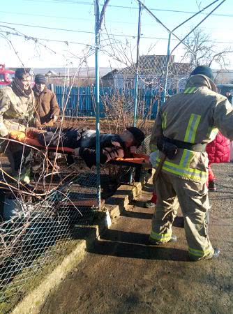 Жителя Одесской области зажало под автомобилем во время ремонта