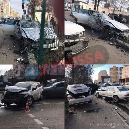 На поселке Котовского произошло массовое ДТП (фото)