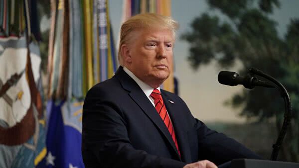 Трамп собрался "сокрушать тиранию Мадуро"