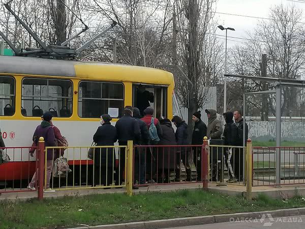 Транспортная ситуация в Одессе: на Черемушках привыкают к ограничениям (фото)