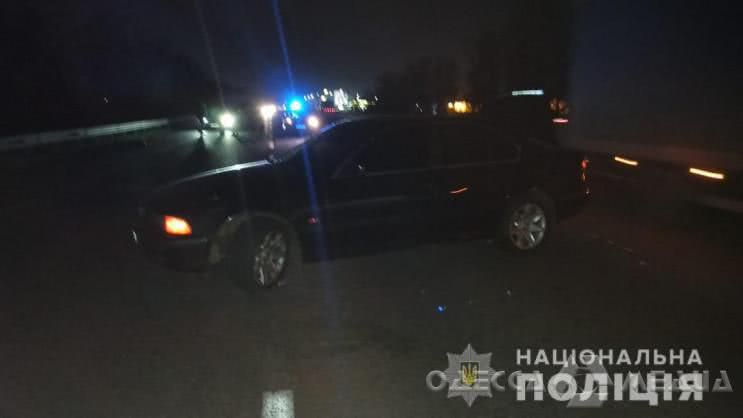 В ночном ДТП на автодороге Одесса-Киев погиб неизвестный мужчина (фото)
