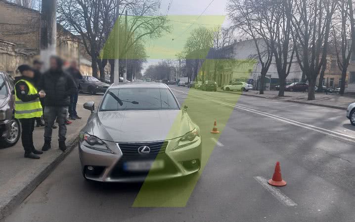 В Одессе водитель «Лексуса» сбил пешехода (фото)