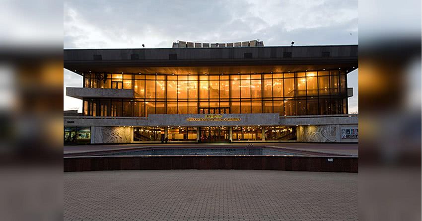 В Одессе из-за коронавируса театральные спектакли показывают онлайн
