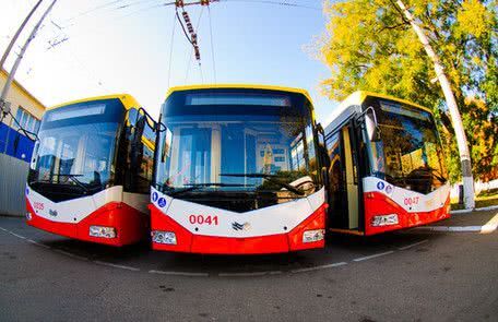 Одесса: пассажирский транспорт переходит в специальный режим работы