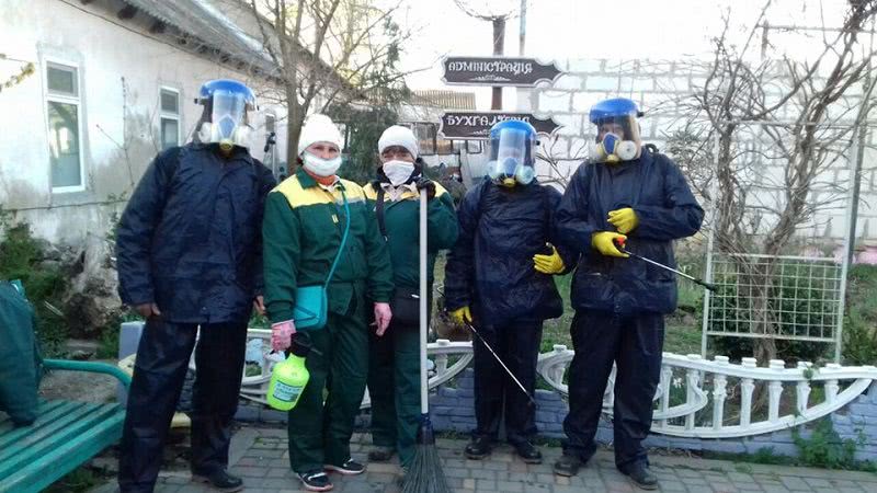 В Арцизе коммунальщики проводят дезинфекции общественных мест
