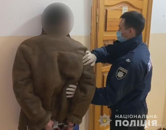 В Одессе наркоман жестоко убил пожилого охранника и напал на другого