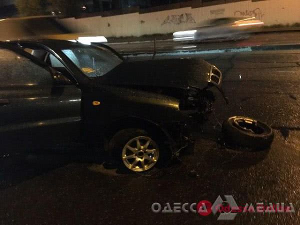 На Балковской произошло ДТП: водитель и трое пассажиров в больнице