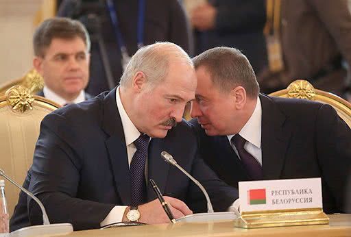 «Сделать из батьки клоуна»