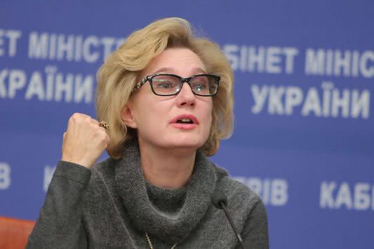 Супрун засунула в Минздрав управлять медиками, геологов, менеджеров по пиву, операторов заправочных станций и других людей далеких от медицины