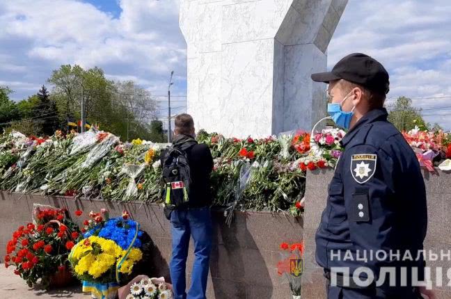 9 мая в Одессе: полицейские привлекли к административной ответственности 8 человек