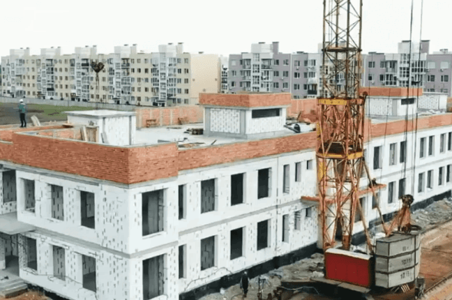 В поселке под Одессой начали новый этап строительства большого детского сада (ВИДЕО)