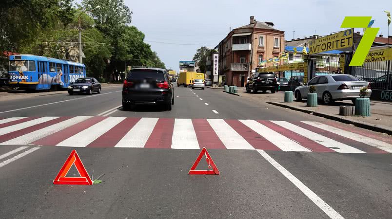 В Одессе водитель иномарки сбил пешехода на «зебре» (фото)