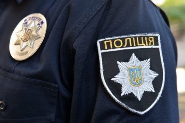 Одесская область: правоохранители ищут мужчину, который украл деньги у пожилой женщины (ФОТО)