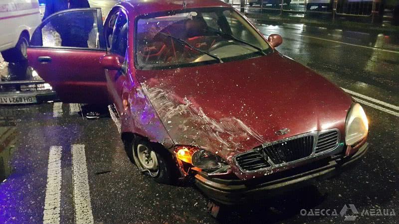 Двойное ДТП: скорую, приехавшую за пострадавшими в аварии, протаранил автомобиль