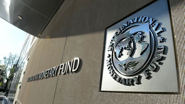 Кредит от МВФ: "комыналка" может вырости с осени