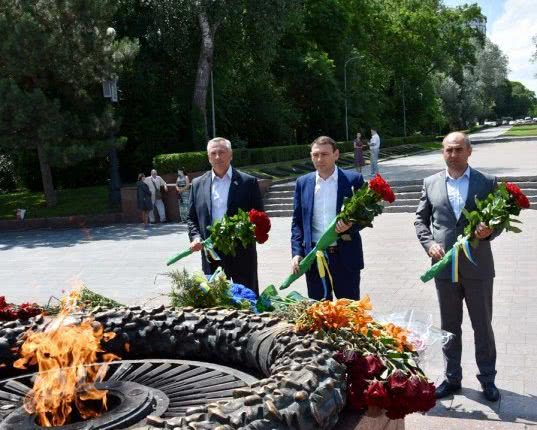 Глава Одесского облсовета почтил память погибших в годы Второй мировой войны