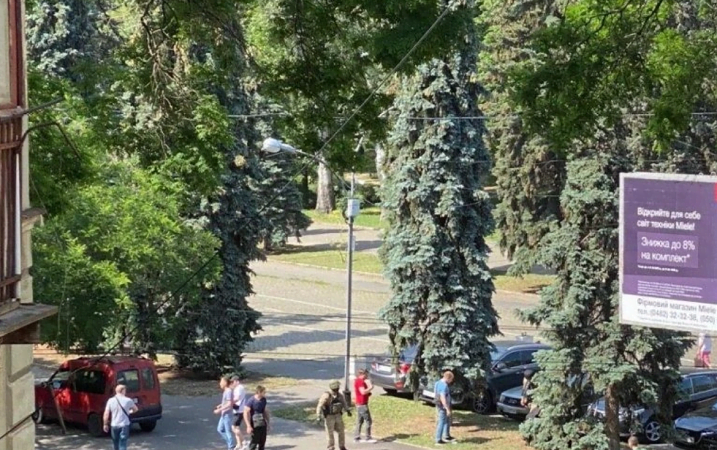 Поджог авто адвоката в Одессе: появились новые фото и видео