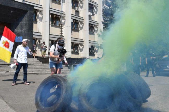 Автопробегом по карантину: в Одессе протестуют предприниматели