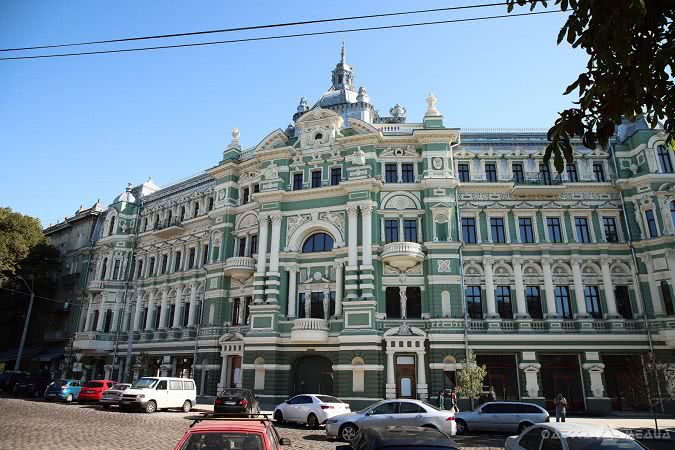 В Рени неизвестные пытались зарегистрировать на себя квартиры в доме Руссова