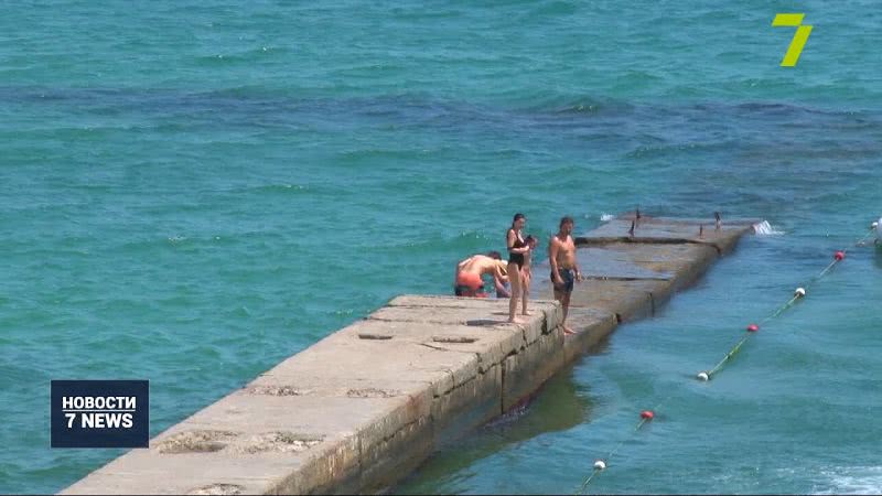 Морская вода в Одессе и Затоке по-прежнему непригодна для купания