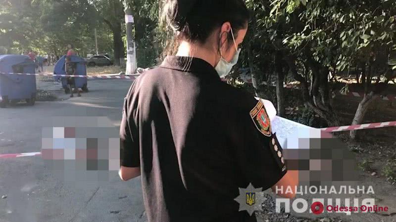 Одесские полицейские задержали подозреваемого в двойном убийстве на поселке Котовского (фото и видео)