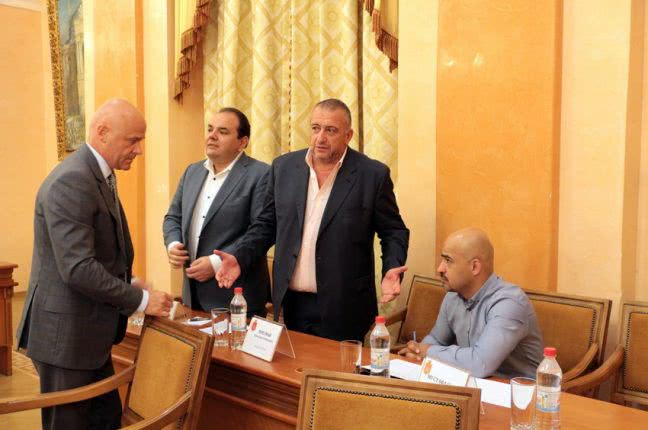 Известных политиков Одесской области не хотят включать в списки партий