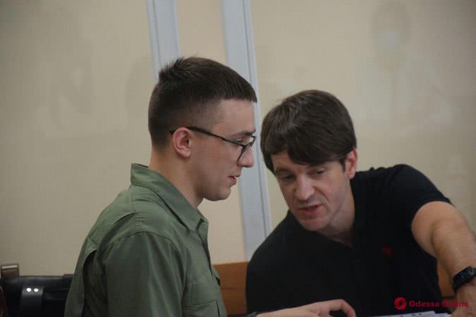 В Приморском суде Одессы началось подготовительное заседание по делу Сергея Стерненко