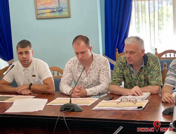 Состоялась презентация двух вариантов транспортной развязки “Два столба‟
