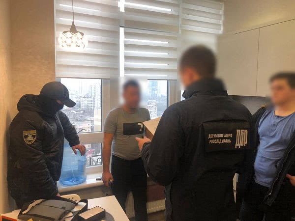 В Одесской области будут судить двух полицейских и их сообщников за мошенничество