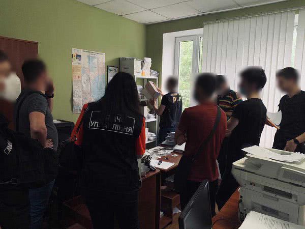 В Одессе прокуратура подозревает государственного исполнителя в коррупции