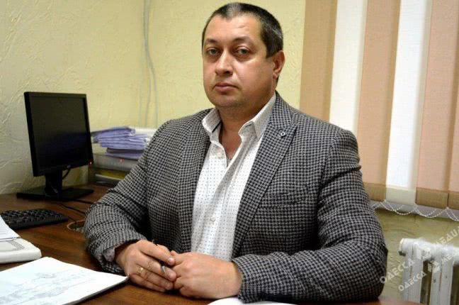 Депутатские мандаты в поссовет Затоки раздавали на автомобильной заправке