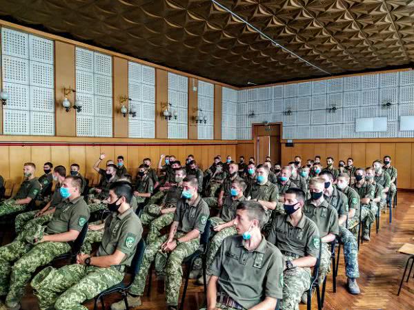 Вспышка коронавируса в Военном лицее