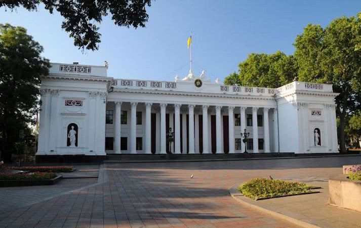 В мэры Одессы зарегистрированы уже 18 кандидатов