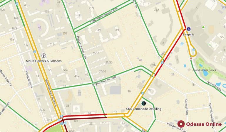 Дорожная обстановка в Одессе: ДТП и пробки в центре