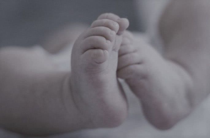 В Одесской области женщина родила на рабочем месте мертвого малыша – причина смерти не установлена