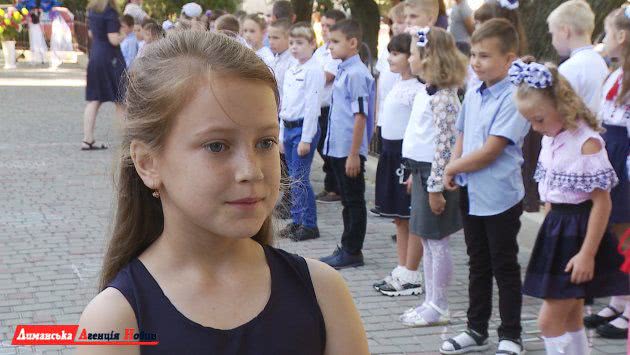 Олександра, учениця Визирської школи.