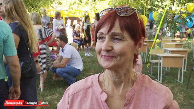 Тетяна, була на святі 1 вересня у 1-А класі Першотравневого ліцею.