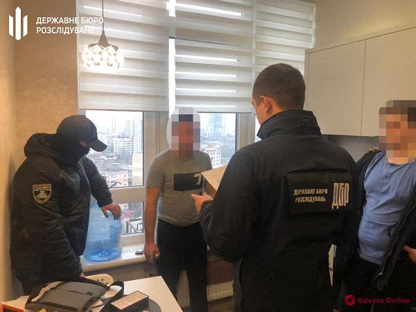 В Одессе будут судить двух полицейских и израильтянина за мошенничество
