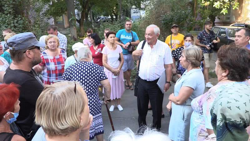 Депутат Черноморского горсовета отчитался о проделанной работе (видео)
