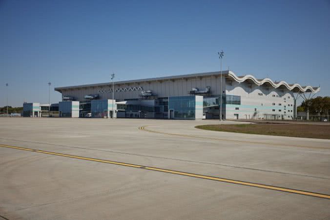 Ввод в эксплуатацию новой ВПП аэропорта Одесса обещают до конца 2020 года