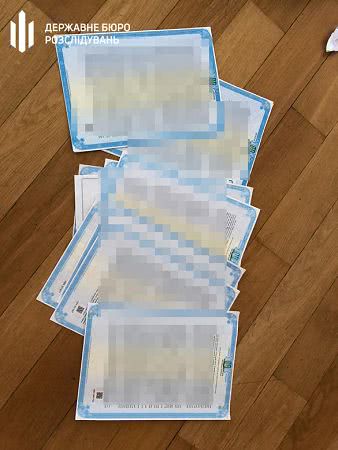 Квартирный вопрос: банда аферистов под руководством бывшего следователя завладели 19-ю квартирами