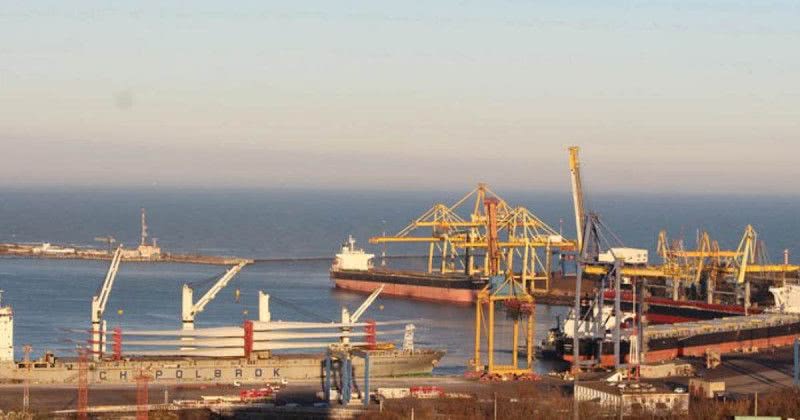 Порты Черноморск и Бердянск хотят передать в концессию