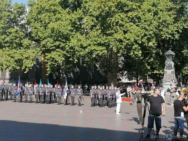 2 сентября Одесса празднует День города: поднятие флага и выступление военных оркестров (фоторепортаж)